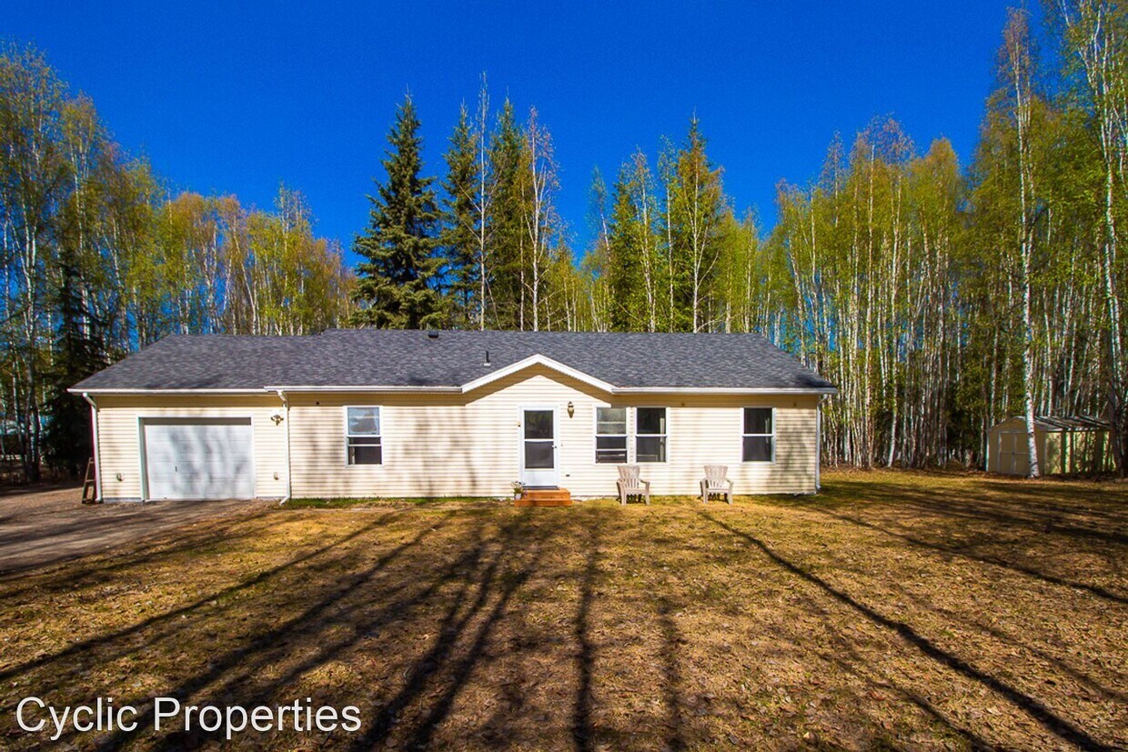 3 br, 2 bath House 2270 Pony Run House Rental in North Pole, AK