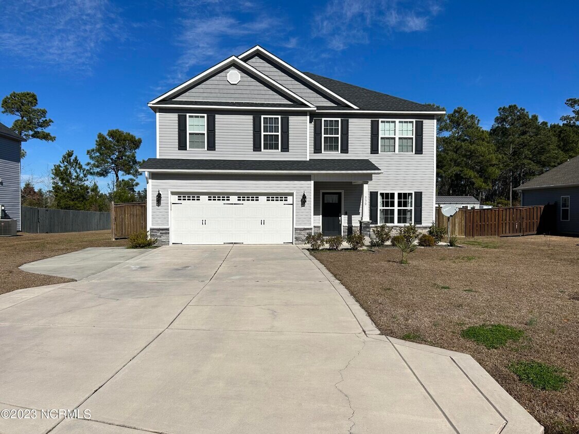 330 Catamaran Rd, Swansboro, NC 28584 House Rental in Swansboro, NC