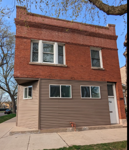 Primary Photo - 3756 W Windsor Ave