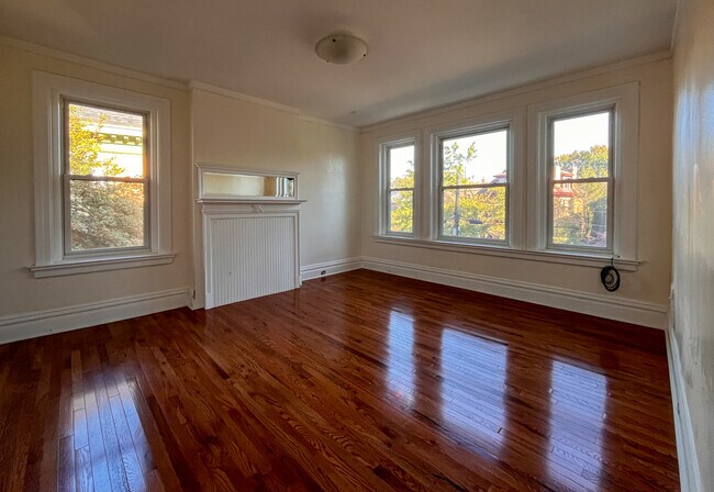 Dormitorio 1 - 926 Savannah Ave