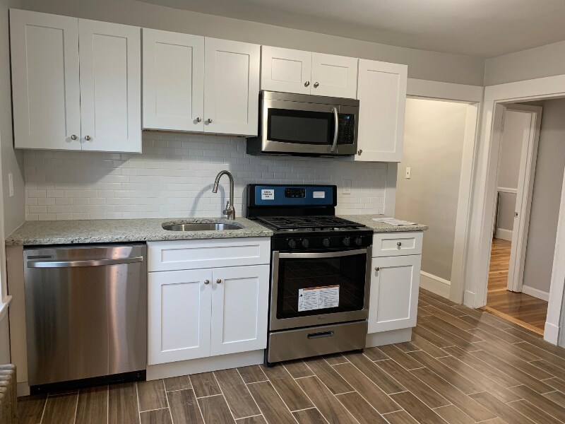 49 Taylor St Unit 2, Malden, MA 02148 Room for Rent in Malden, MA