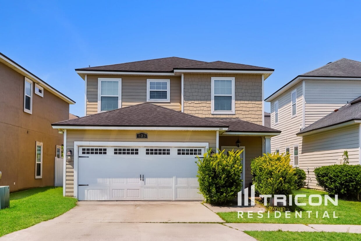 Foto principal - 523 Meldrum Ln