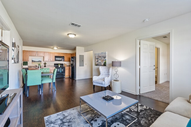 Building Photo - Glenrock Apartments