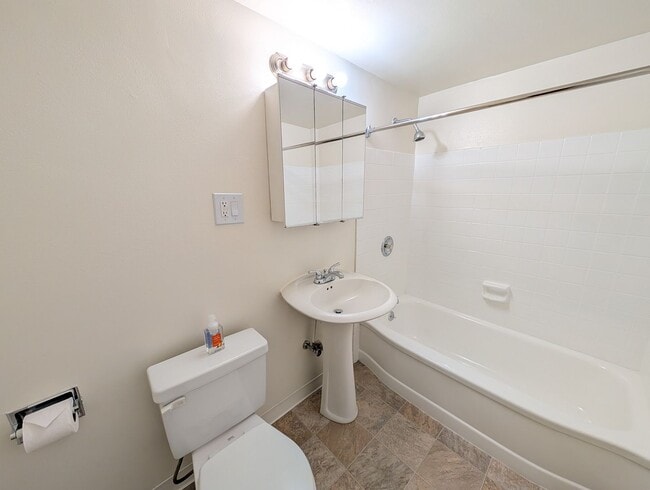 Interior Photo - The Q Apartments