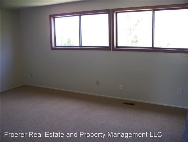 Building Photo - 4 br, 3 bath House - 226 E 2650 N