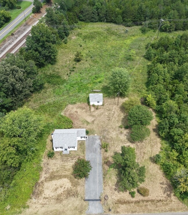 Building Photo - 11687 Lucky Hill Rd