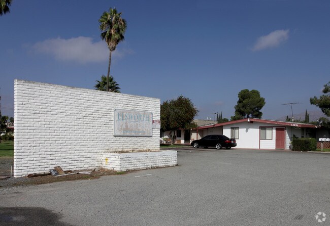 Building Photo - 13931 Elsworth Ave