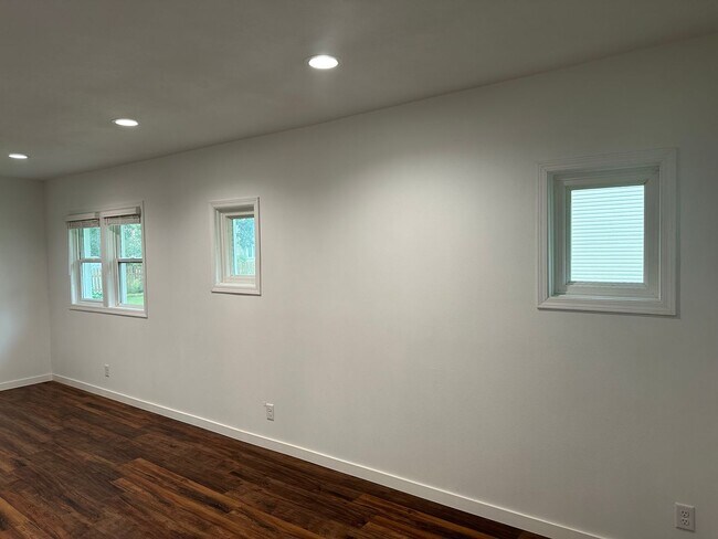 Foto del edificio - Remodeled 2 Bedroom House for Rent