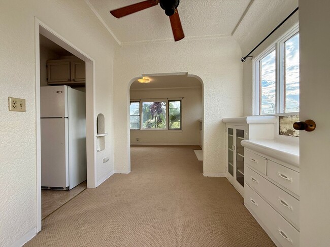 Foto del edificio - Cozy and Charming South Park One Bedroom Apartment Home!