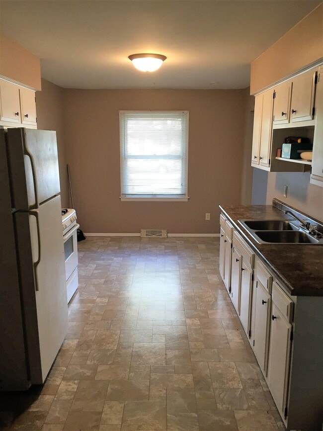 Foto del edificio - 2604 40th Pl