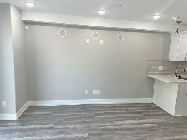 Foto del edificio - 2240 N 2nd St