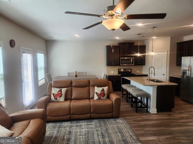 Foto del edificio - 47 Station Overlook Dr