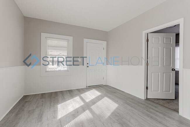 Building Photo - REDUCED! Charming 3 bedroom home in Indian...