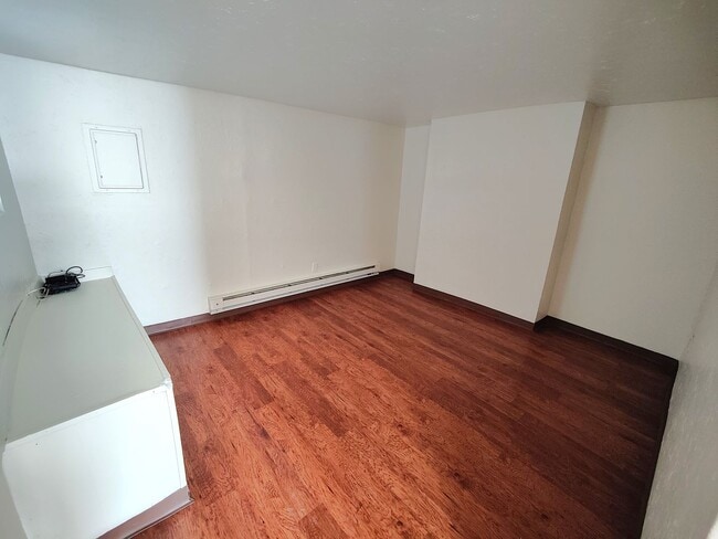 Building Photo - 2663 S 18th St