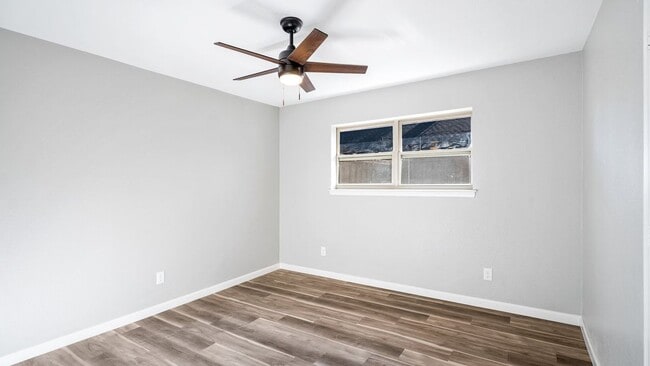 Foto del edificio - 2416 Kimberly Ln