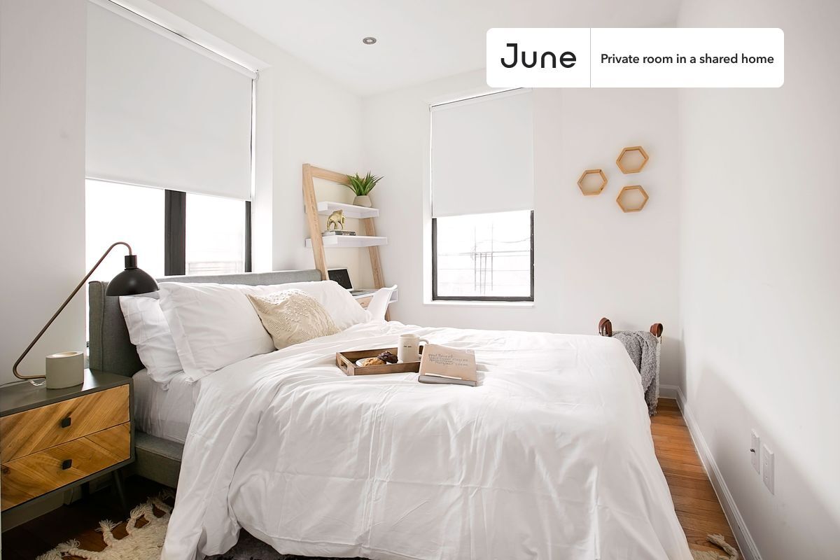Primary Photo - Private bedroom in 3 bed/1 bath Home