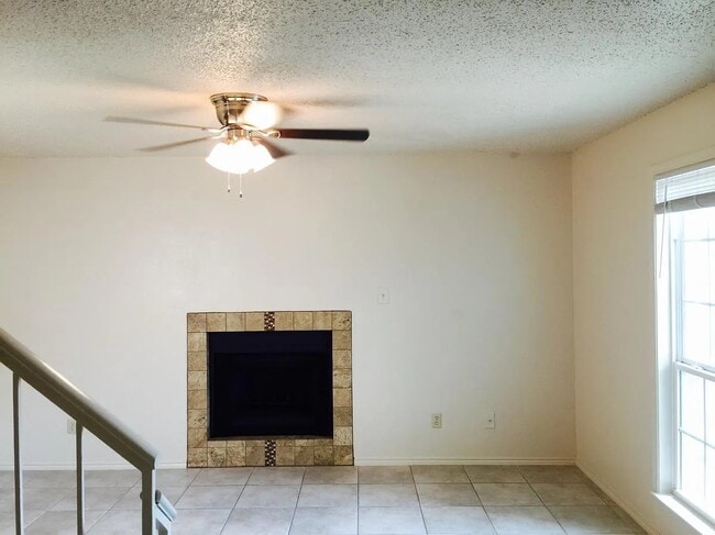 Photo - 5512 Lewis Ct Townhome