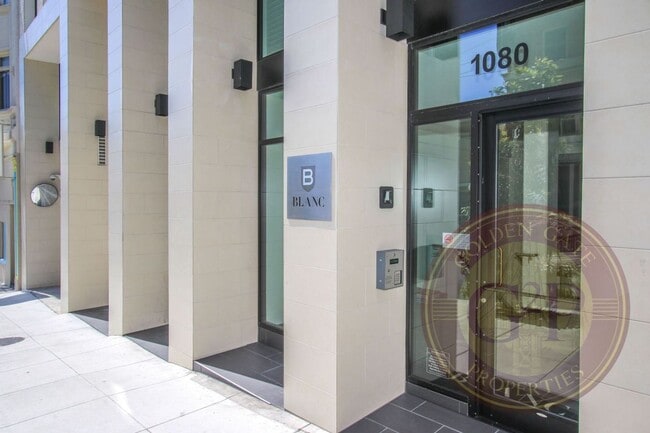 Building Photo - Lower Nob Hill - 2 BR, 1 BA Condo 750 Sq. ...