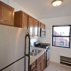 Primary Photo - 7222 153rd St