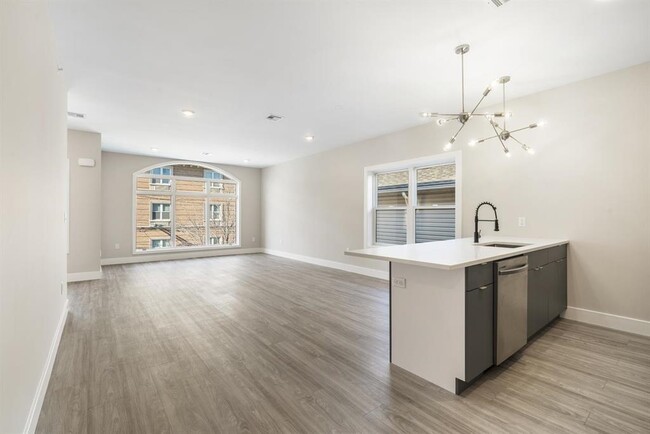 Building Photo - 6110 Fillmore Pl