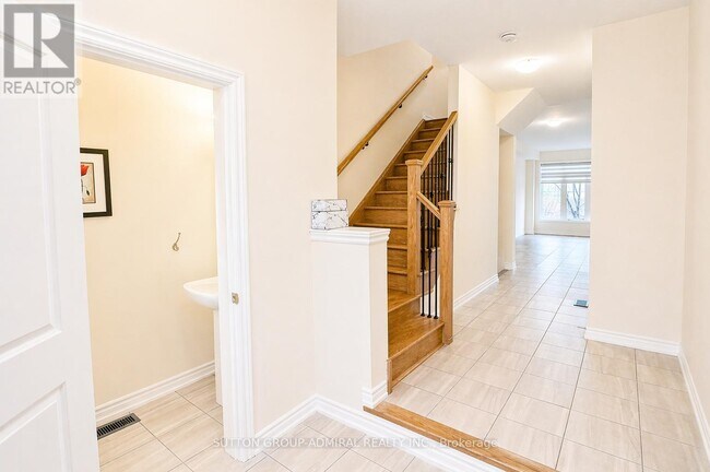Photo du bâtiment - 2135 Speare Ct