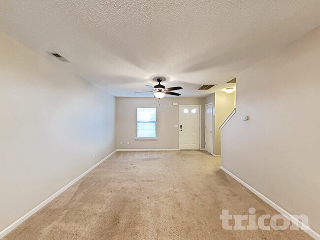 Foto del edificio - 432 Cape Jasmine Way