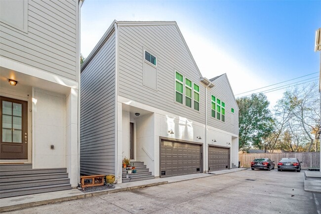 Building Photo - 6021 Cypress St