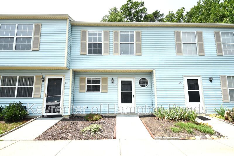 Foto principal - 313 Gaylor Ln