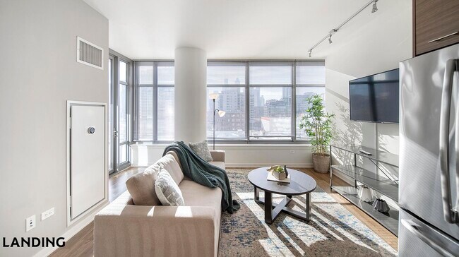 Foto del edificio - 347 W Chestnut St