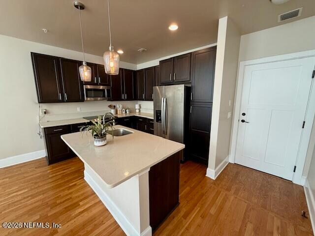 Building Photo - 2525 College St