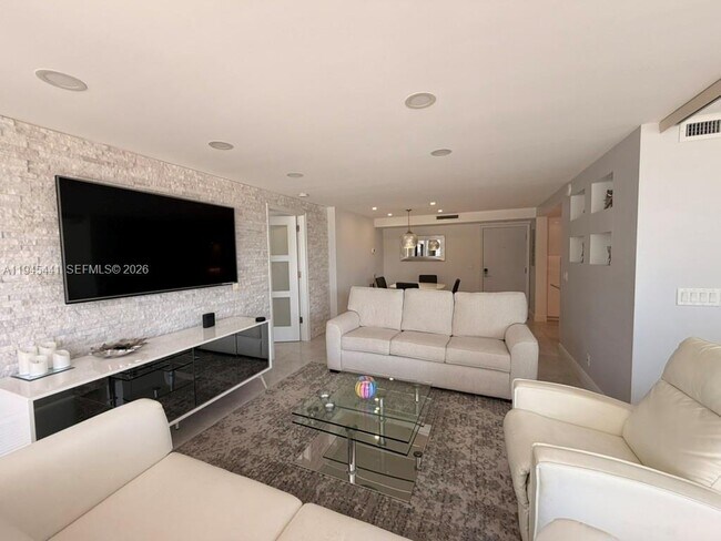 Foto del edificio - 531 N Ocean Blvd