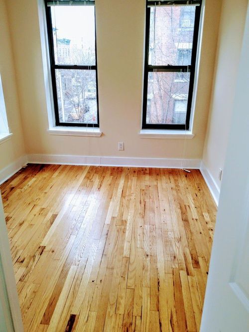 Building Photo - 185 Bleecker St