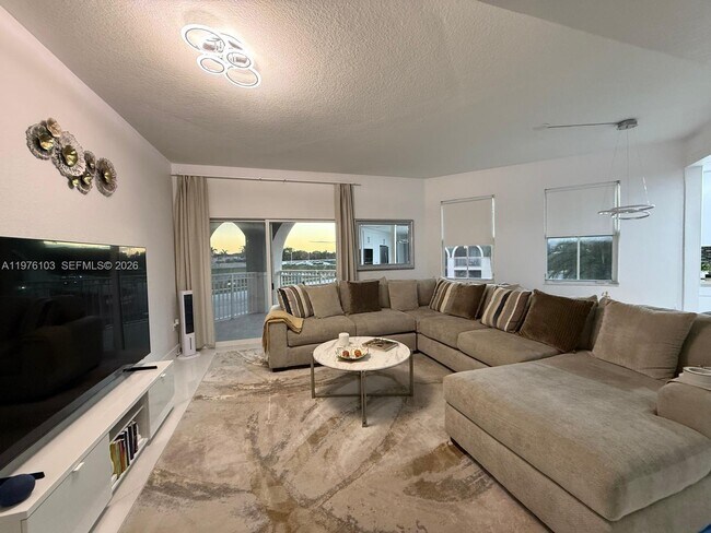 Foto del edificio - 10902 NW 83rd St