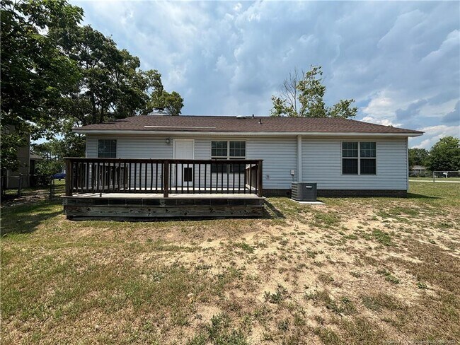 Building Photo - 5717 Trevino St