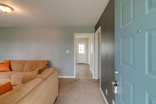 Building Photo - 207 Quail Ridge Rd