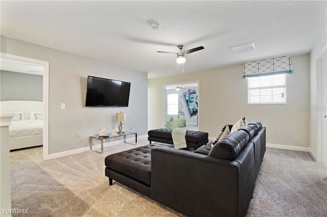 Building Photo - 8 br, 5 bath House - 1686 MOON VALLEY DR