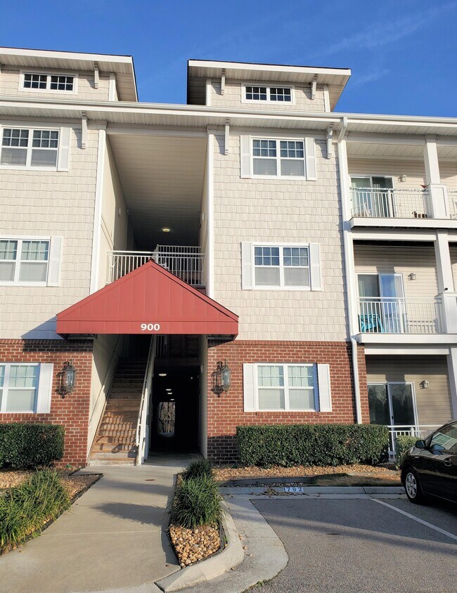 900 Southmoor Dr, Virginia Beach, VA 23455 Townhome Rentals in