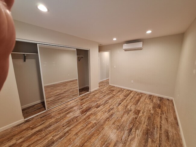 Foto del edificio - 8157 Cantaloupe Ave