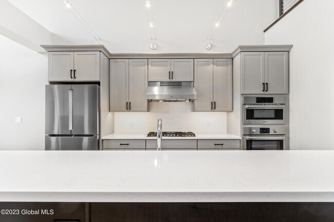 Foto del edificio - 309 Harborside Dr