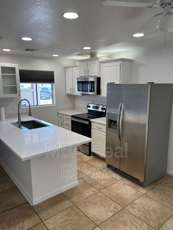 Photo - 20236 N 6th Dr Apartment