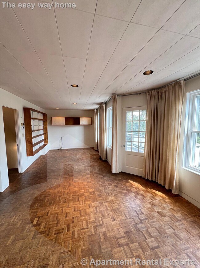 Photo - 10 Packard Ave Apartment