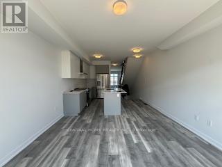 Photo du bâtiment - 1561 Midland Ave