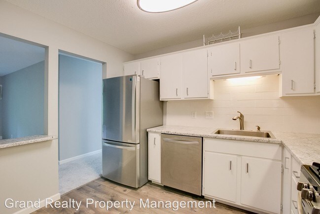 Foto del edificio - 11160 Anderson Lakes Pky