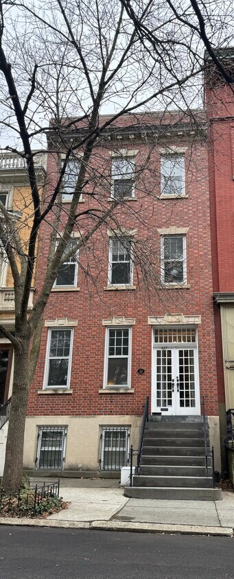 Foto principal - 427 State St