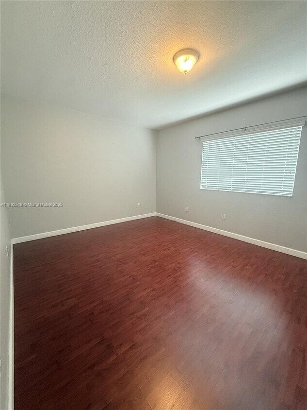 Foto del edificio - 14828 SW 9th Ln