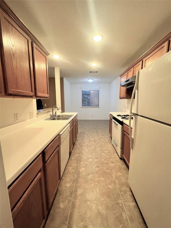 Building Photo - 6901 Broad Brook Dr