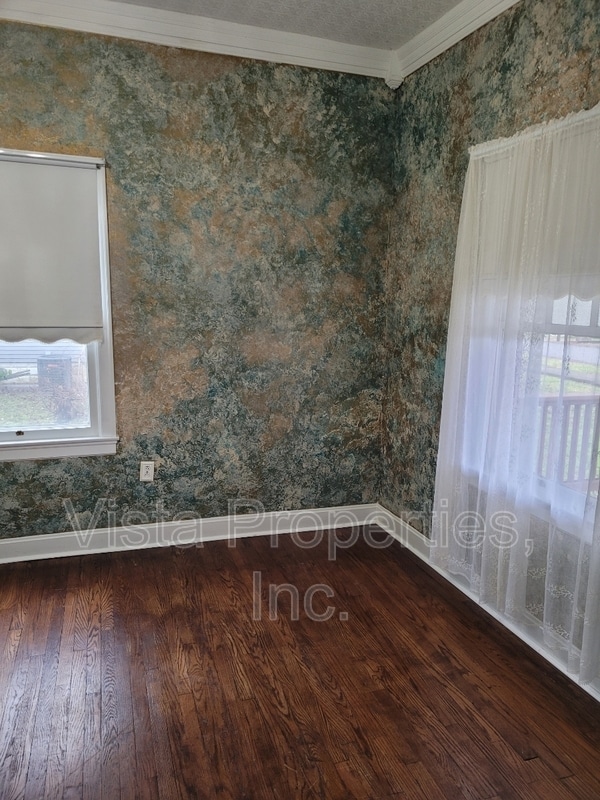 Foto del edificio - 1121 Elm St