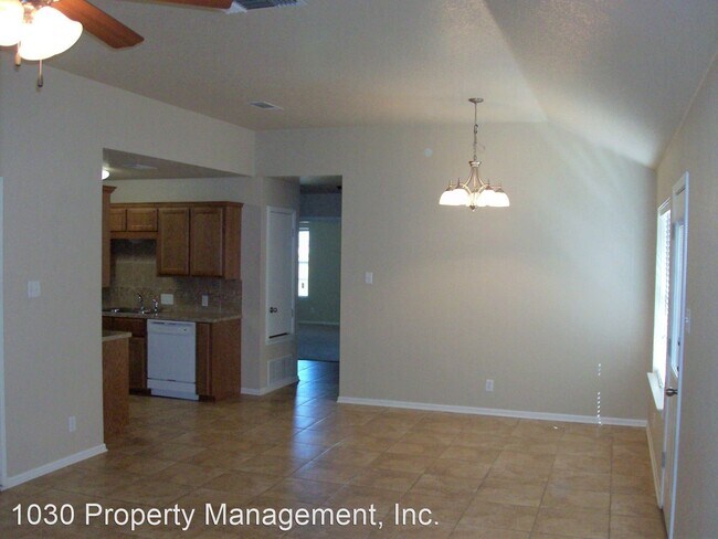 Building Photo - 5800 Aquarus Dr