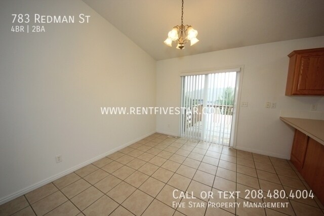 Foto del edificio - 783 Redman St