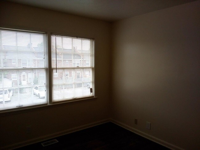Foto del edificio - 4836 Fegenbush Ln
